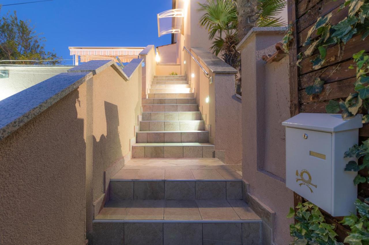 Apartments Punat Downtown מראה חיצוני תמונה