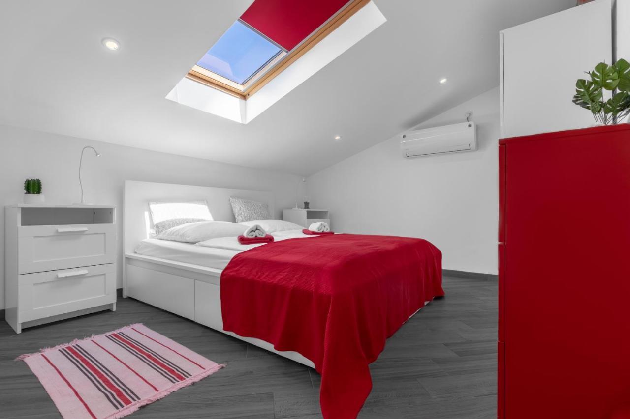 Apartments Punat Downtown מראה חיצוני תמונה